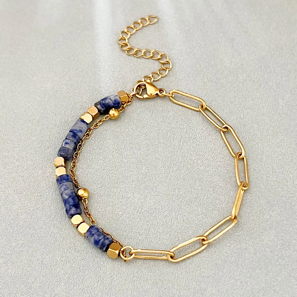Bracelet en acier inoxydable doré à maillons et perles bleues – Image 2