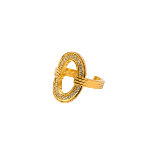 Bague cercle ouvert en acier inoxydable doré avec contour serti de petites pierres décoratives brillantes.