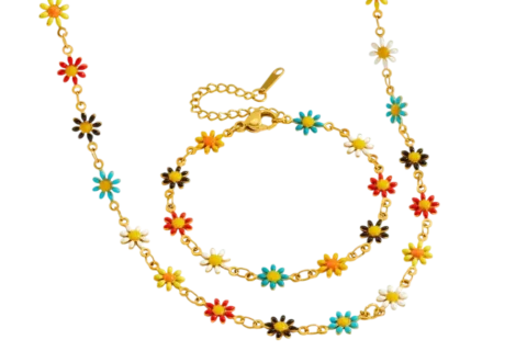 Ensemble de bijoux pour femme avec collier et bracelet dorés décorés de petites fleurs multicolores sur une chaîne fine.